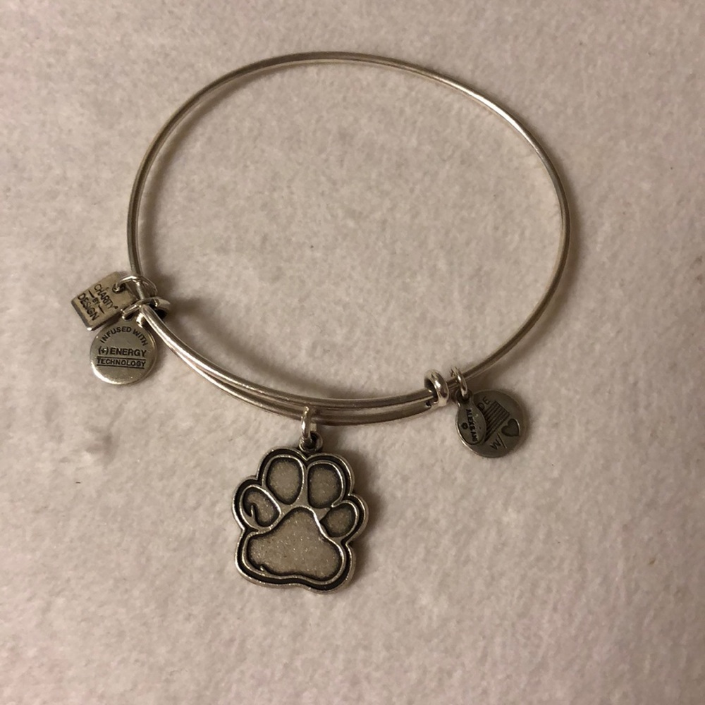 Alex & ani paw print bracelet